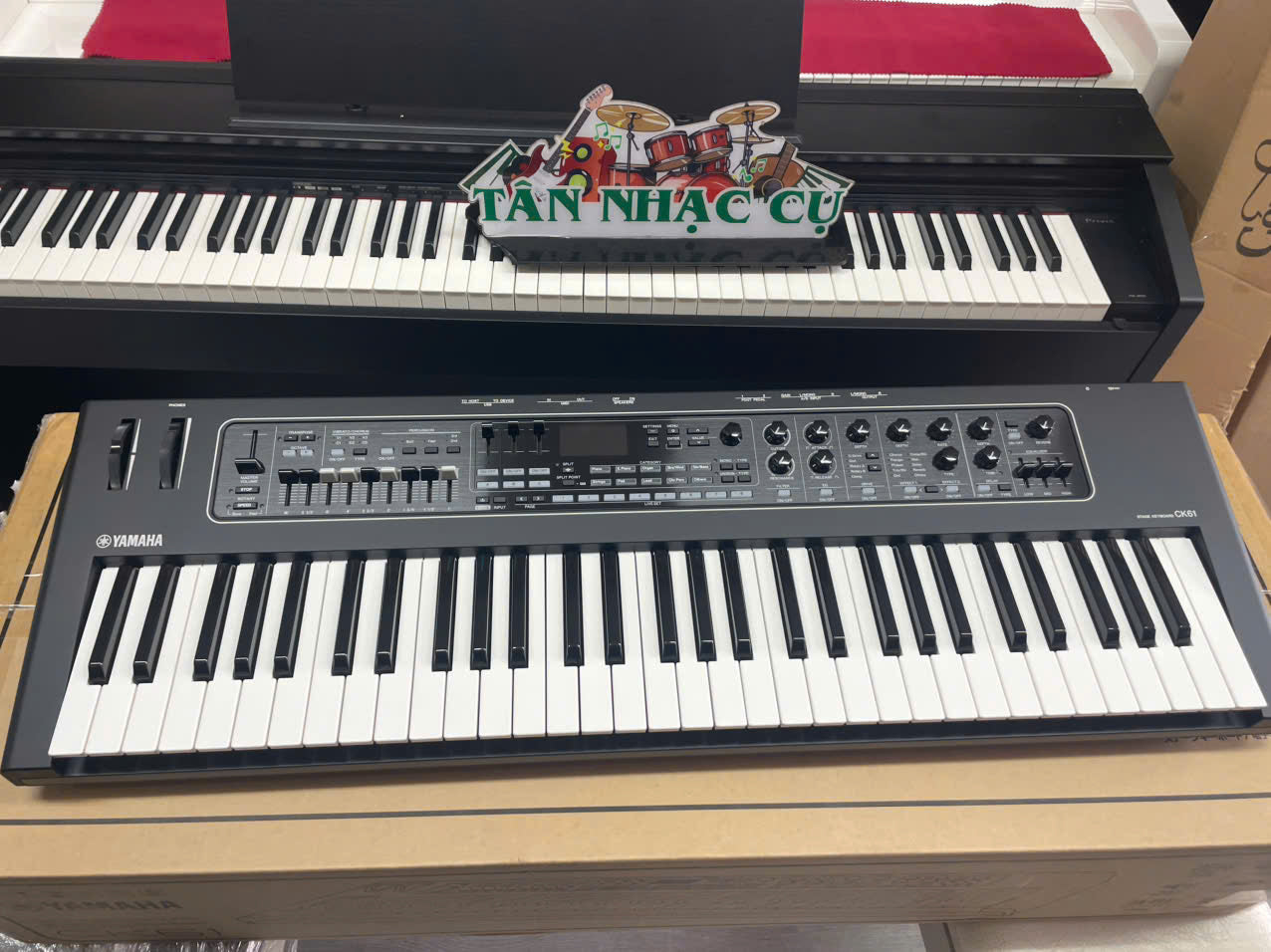 Đàn Organ Yamaha CK61