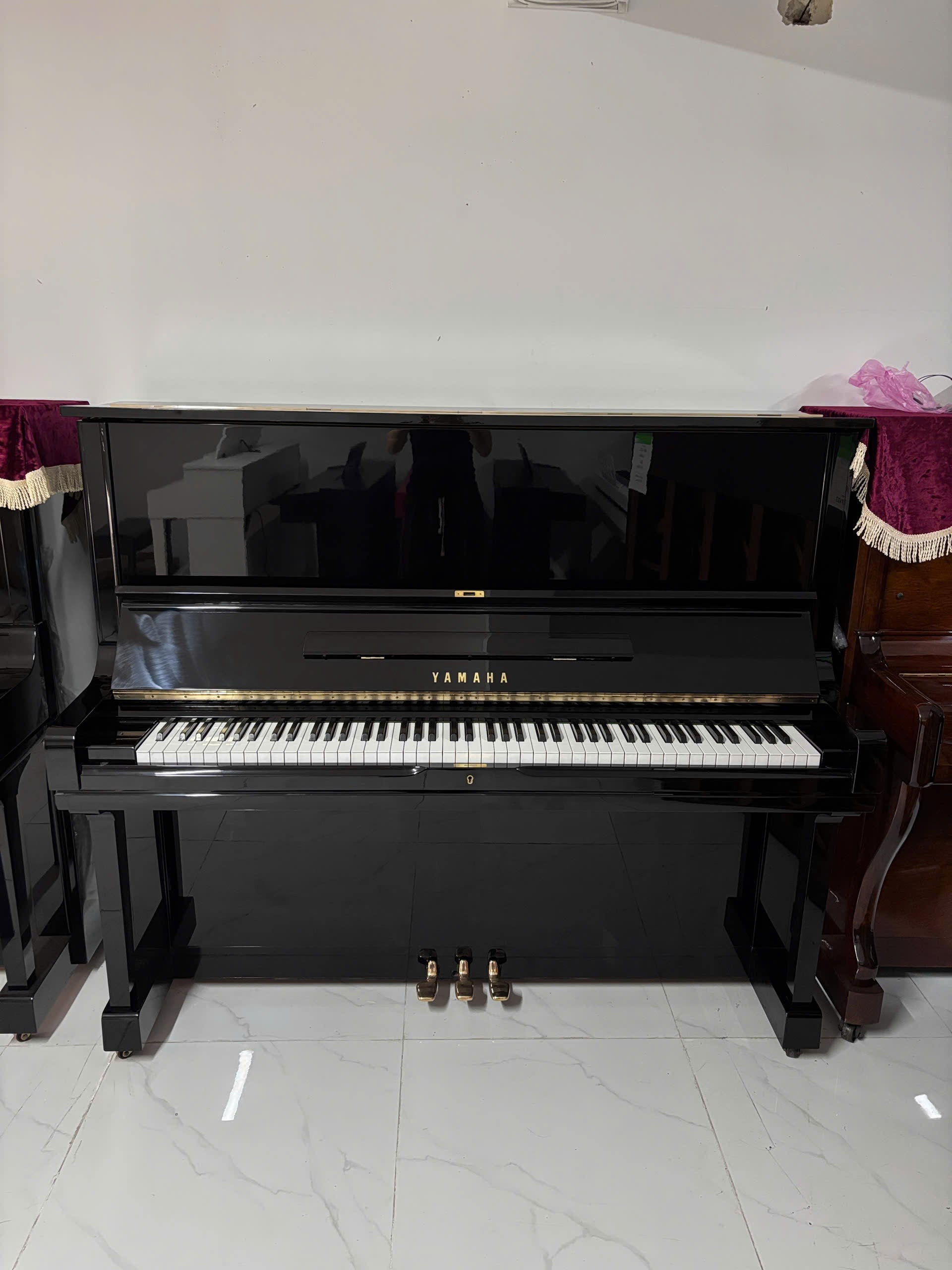 Đàn Piano Cơ Upright Yamaha U3H