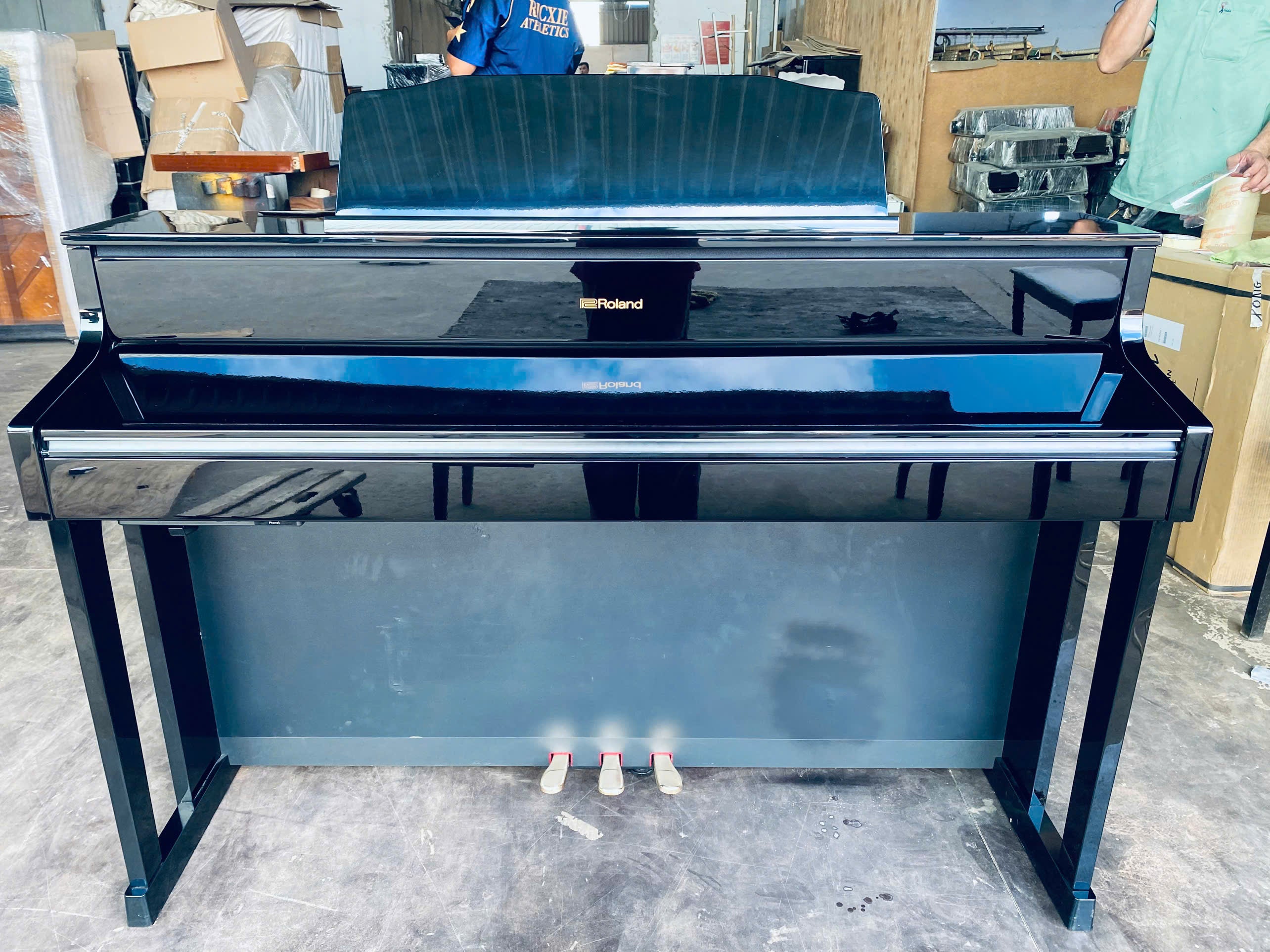 Đàn Piano Điện Roland HP605