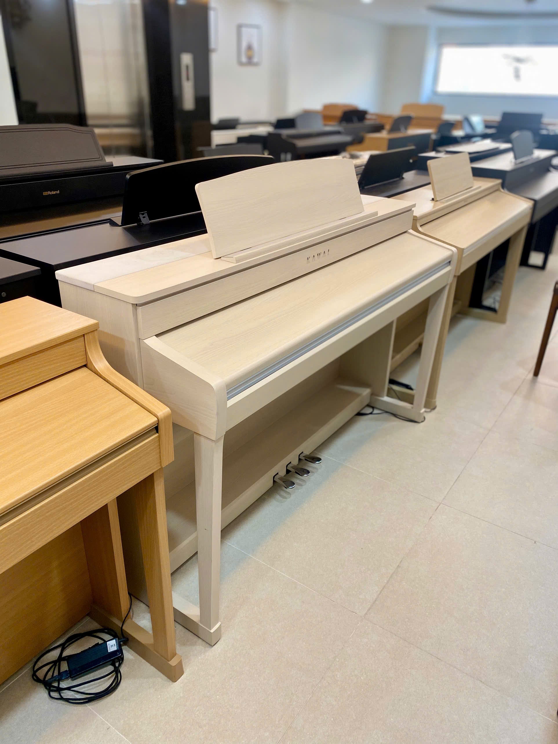 Đàn Piano Điện Kawai CA79
