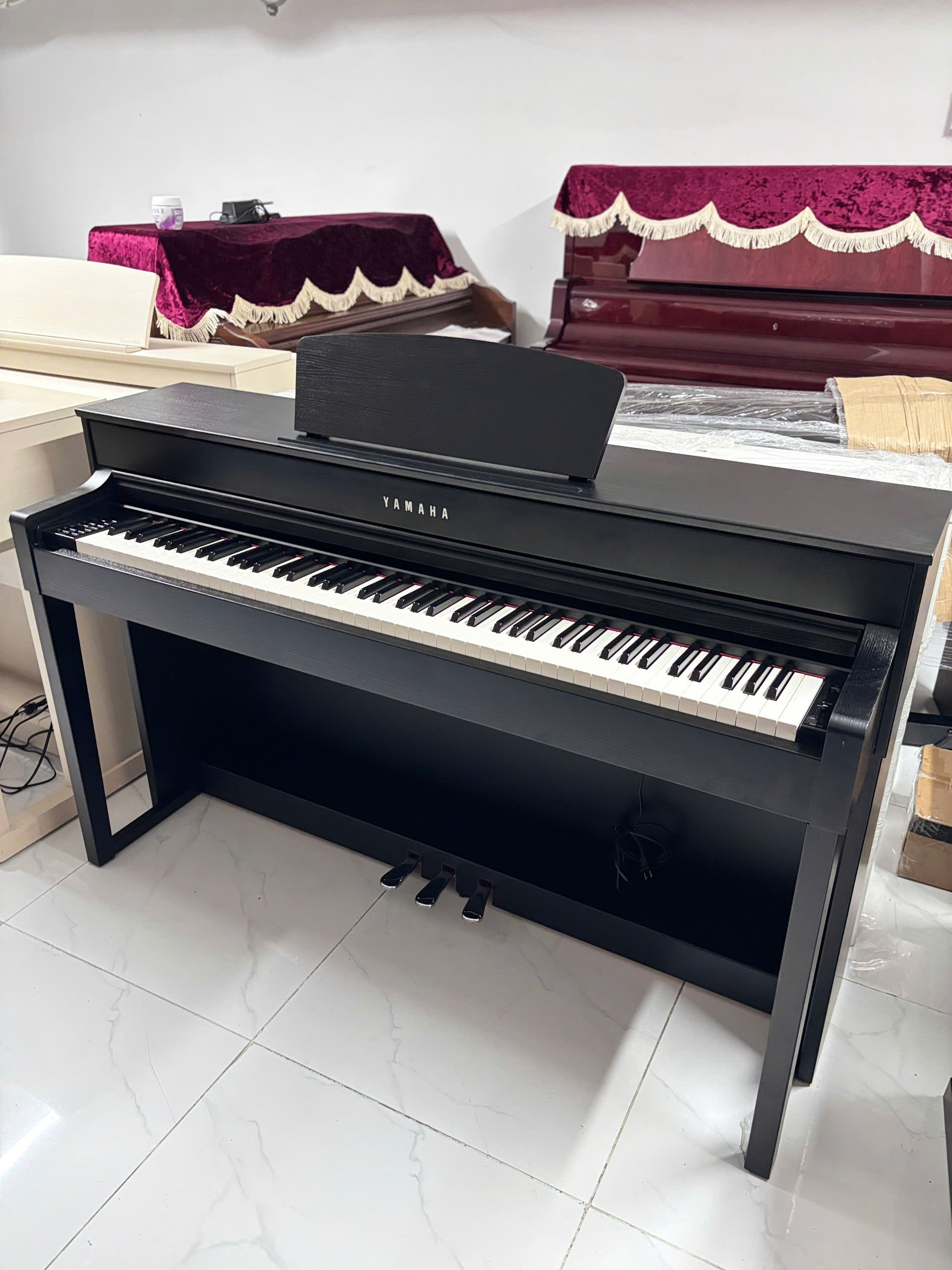 Đàn Piano Điện Yamaha CLP535