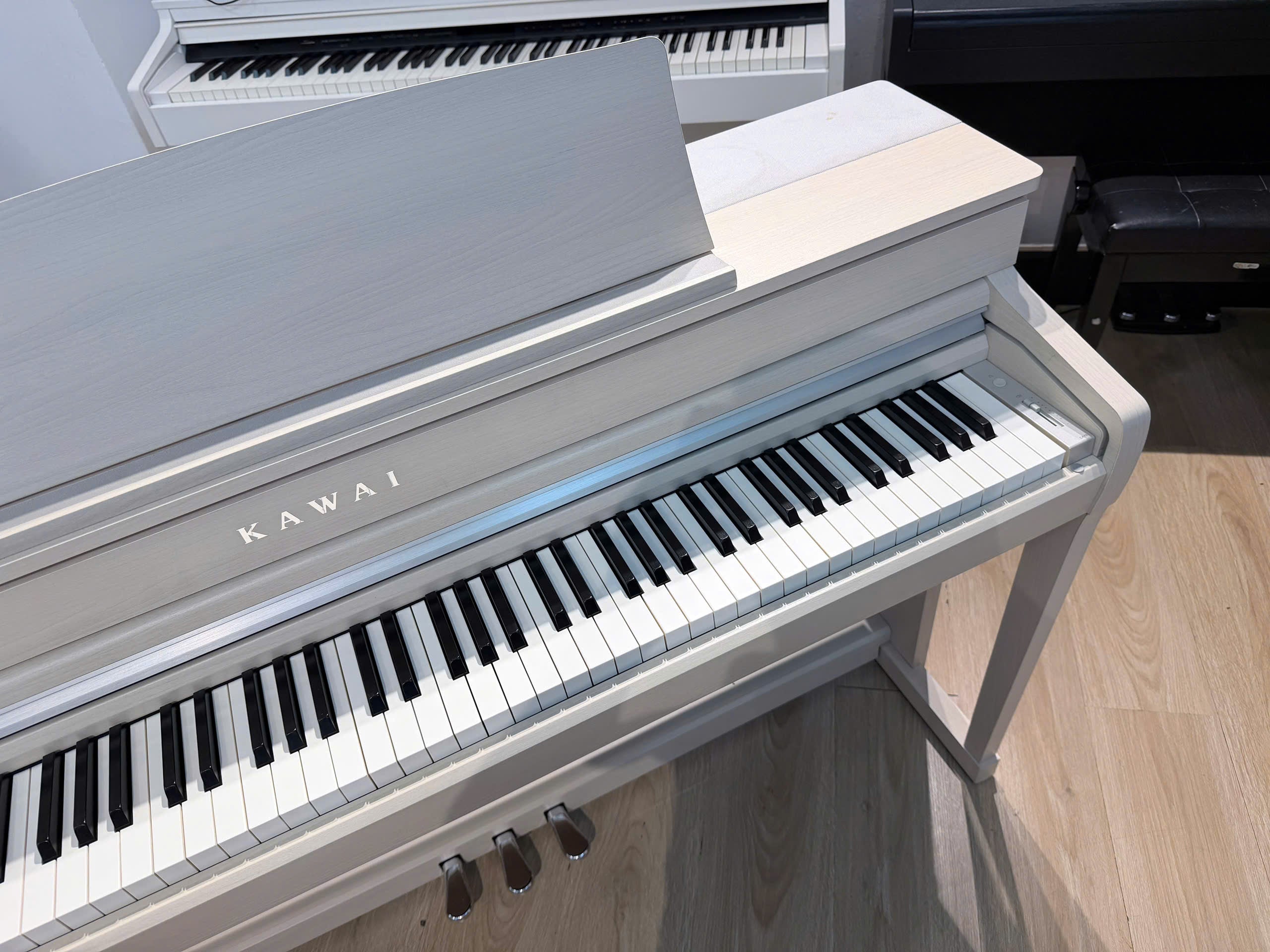 Đàn Piano Điện Kawai CA79