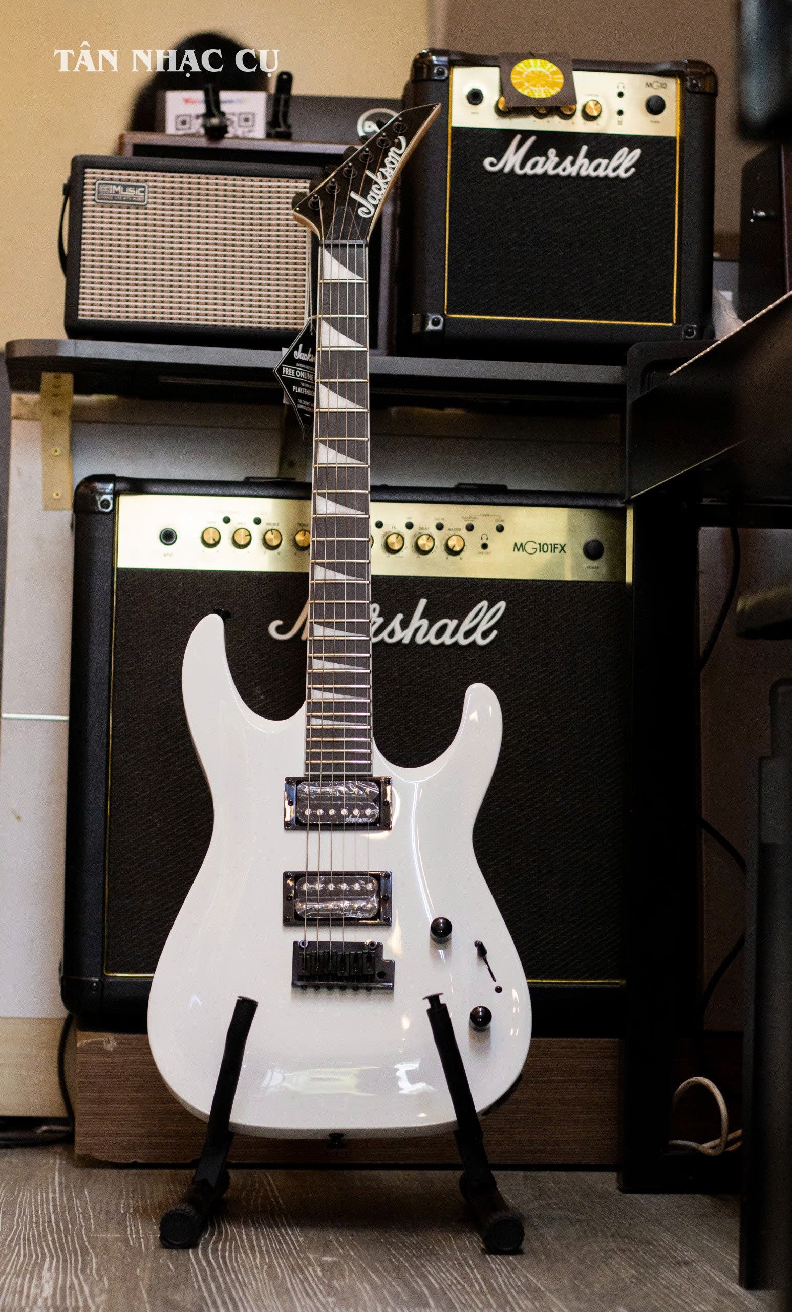 Đàn Guitar Điện Jackson JS Series Dinky Arch Top JS22 DKA