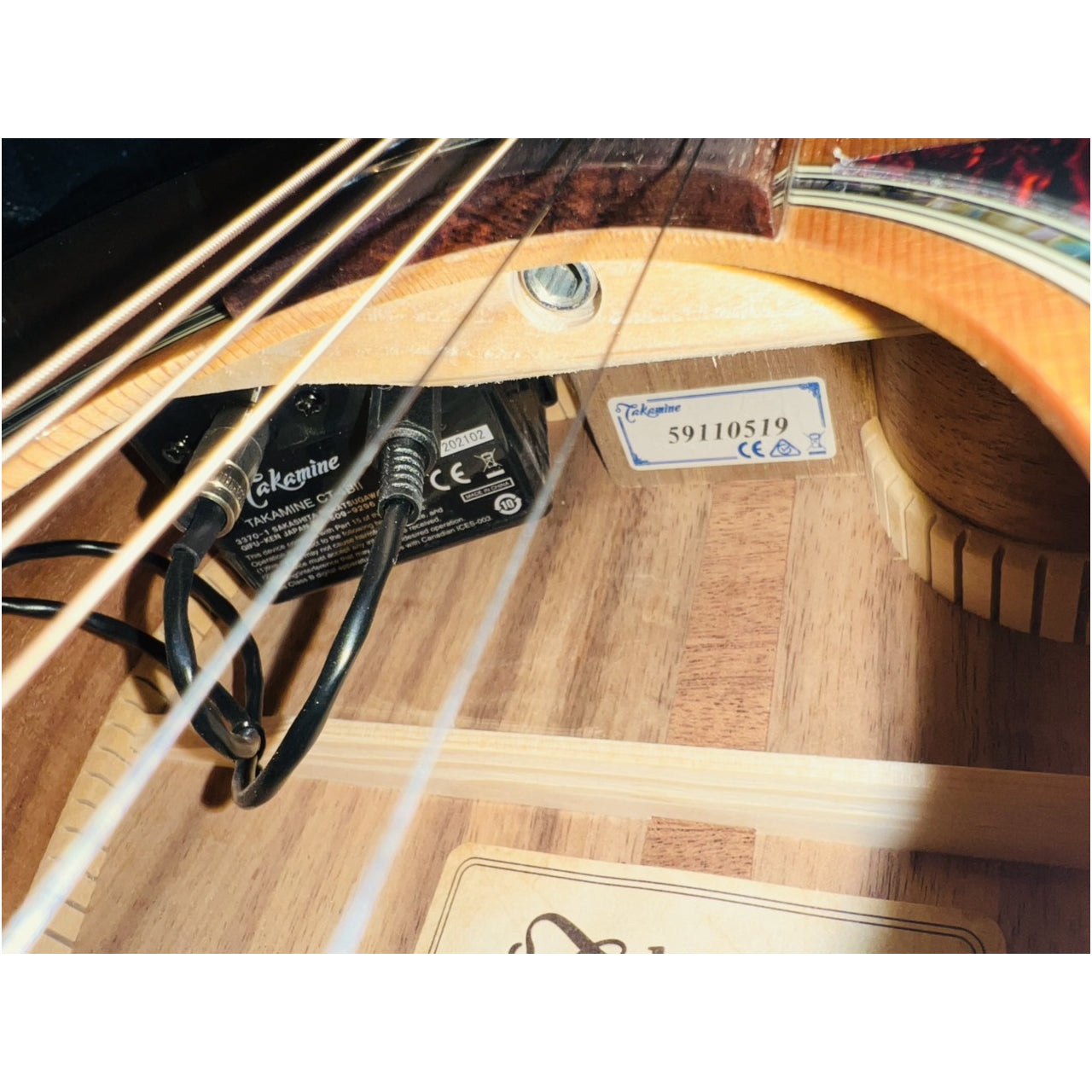 Đàn Guitar Acoustic Takamine TSP138 CN