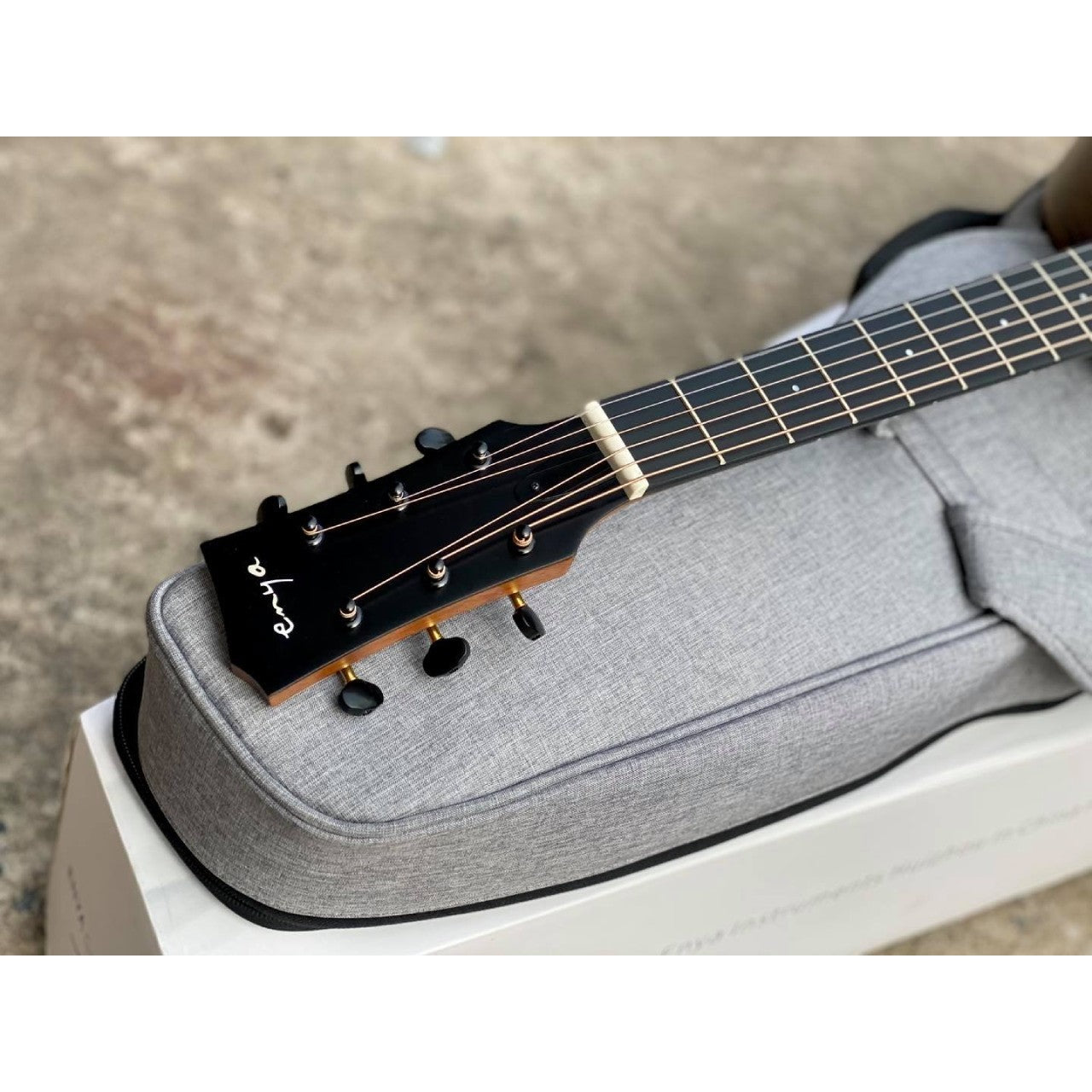 Đàn Guitar Acoustic Enya EM-X2