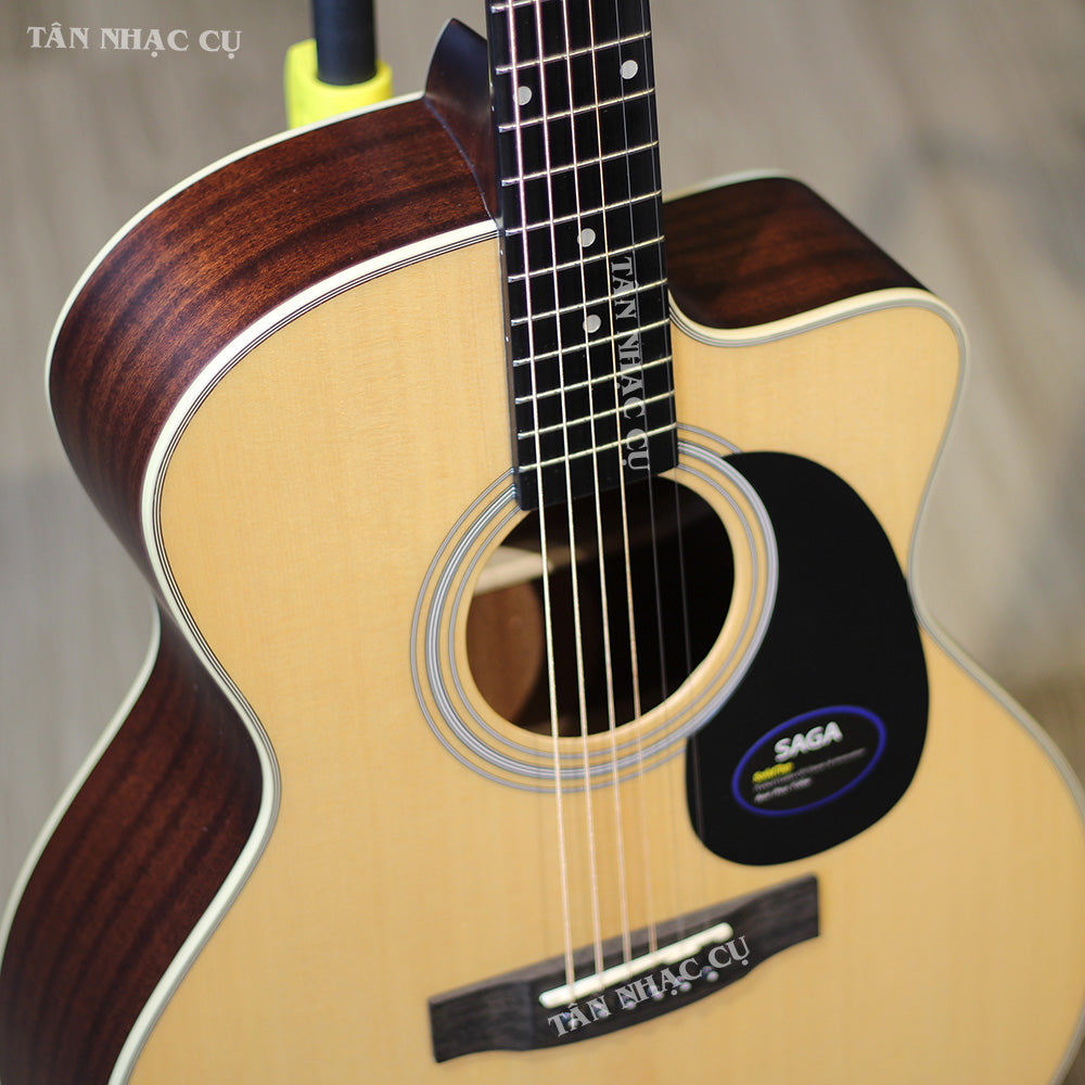 Đàn Guitar Saga SF700GCE Acoustic
