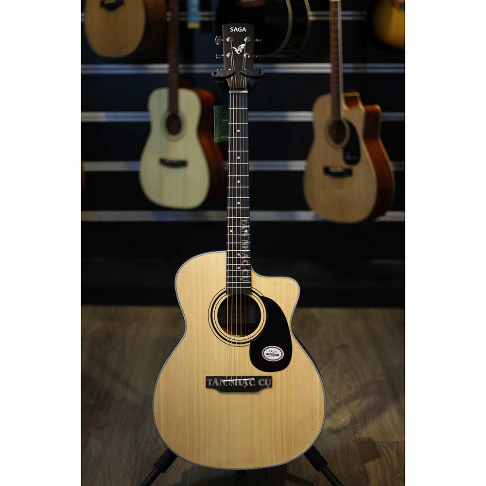 Đàn Guitar Saga SF600GC Acoustic