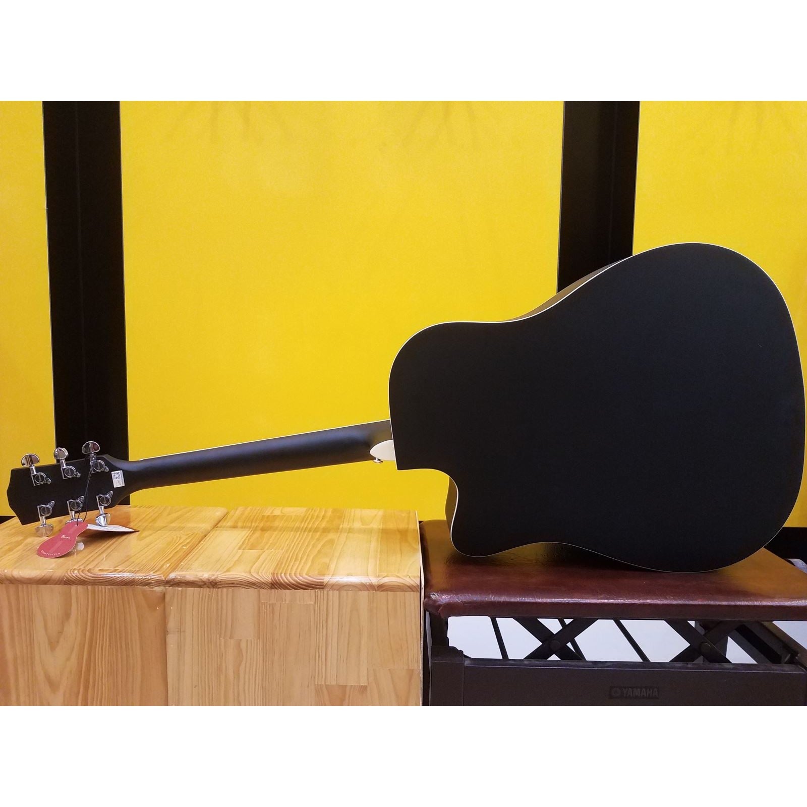 Đàn Guitar Acoustic Rosen R135 - Việt Music