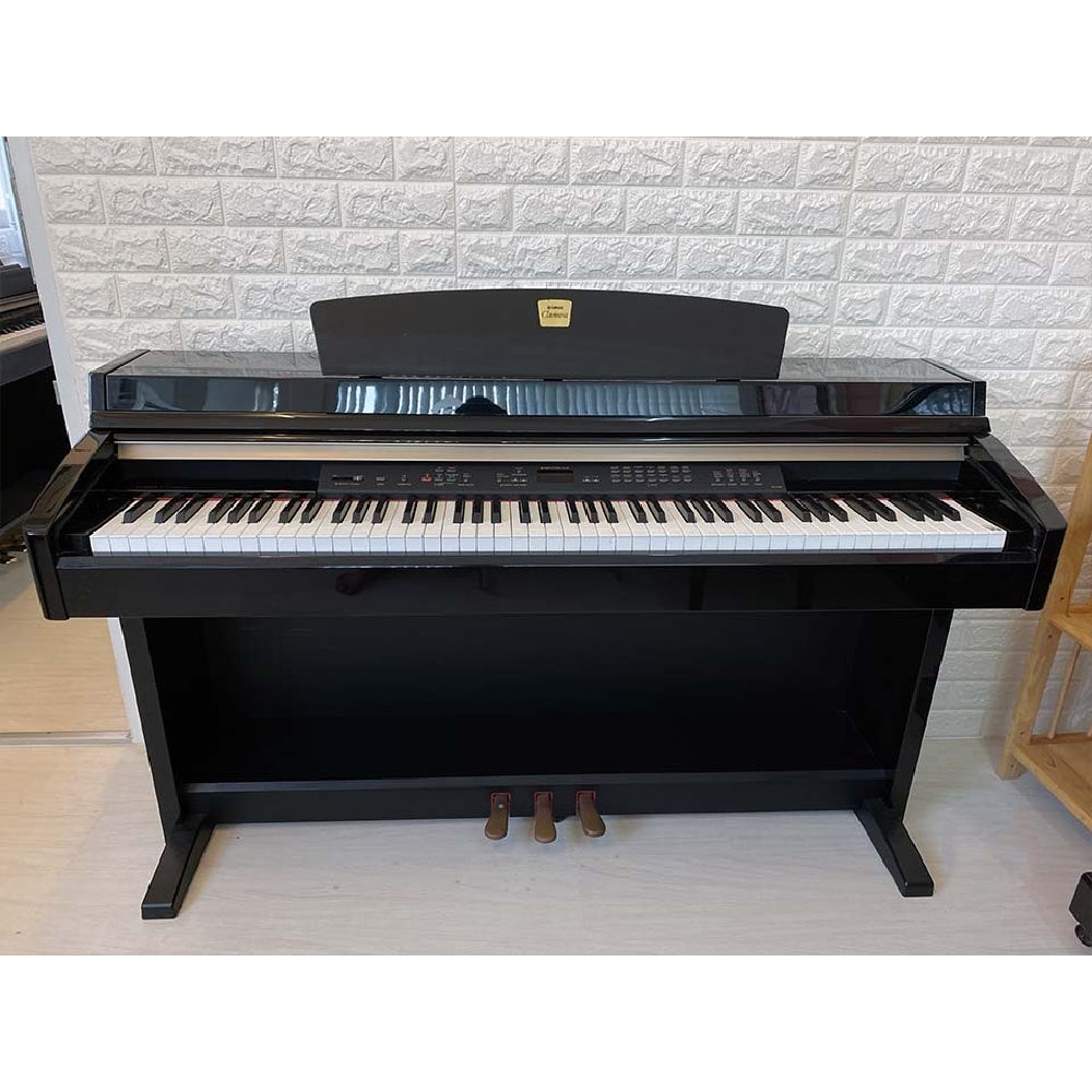 Đàn Piano Điện Yamaha CLP270 PE 