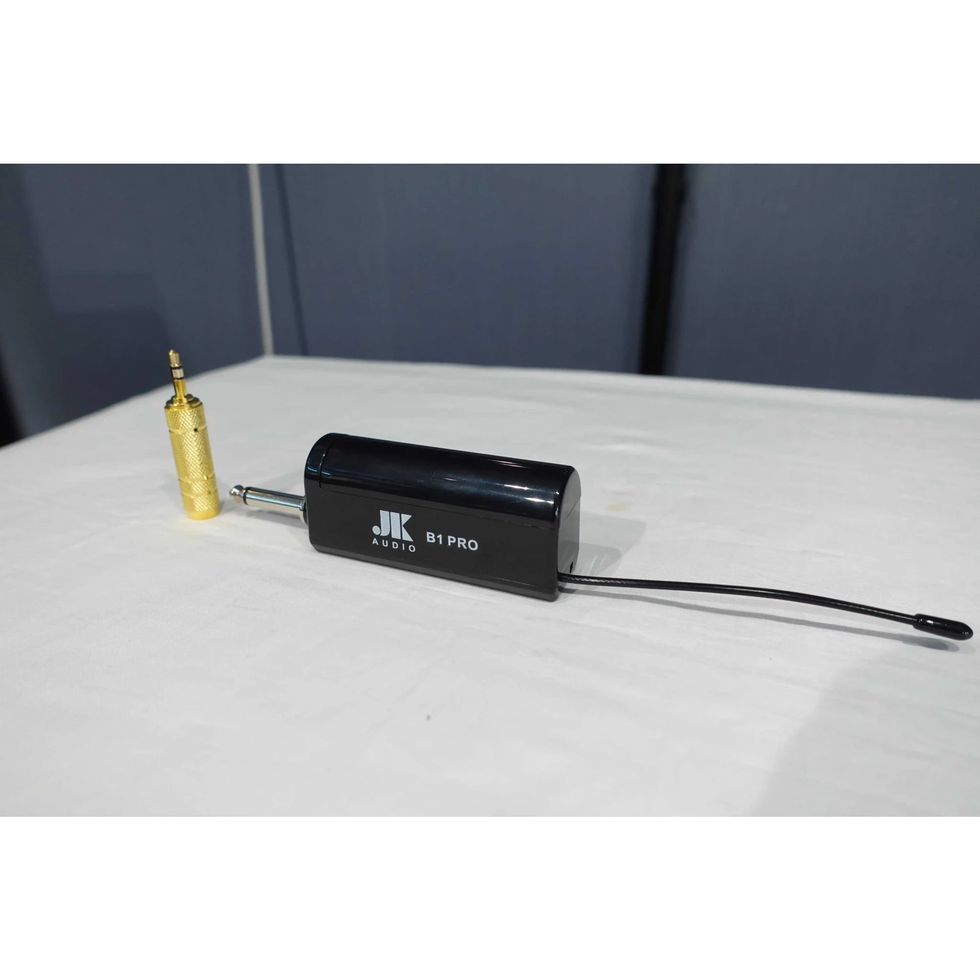 Micro Không Dây JK Audio B1 Pro-Việt Music